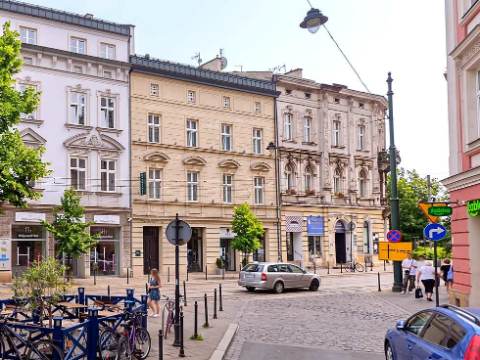 Renowacja elewacji budynku, ul. Zwierzyniecka 32, Kraków